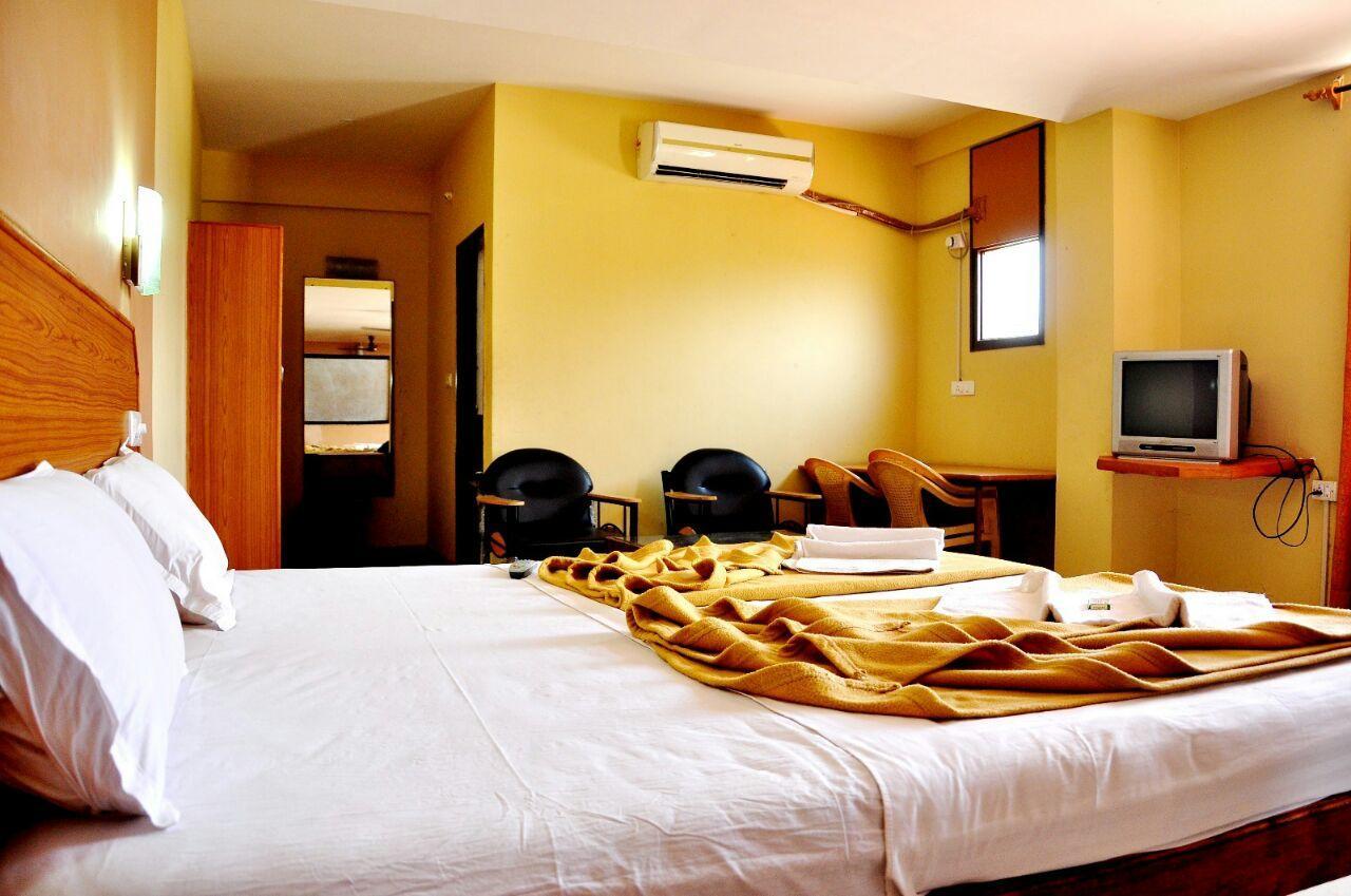 Sreeya Comforts Hotel Mysore Luaran gambar
