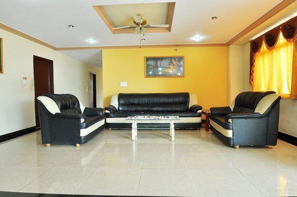 Sreeya Comforts Hotel Mysore Luaran gambar